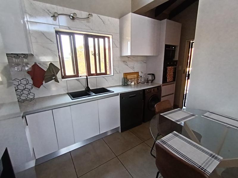 To Let 2 Bedroom Property for Rent in Honeydew Grove Gauteng