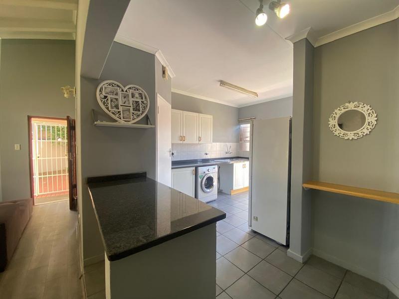 2 Bedroom Property for Sale in Halfway Gardens Gauteng