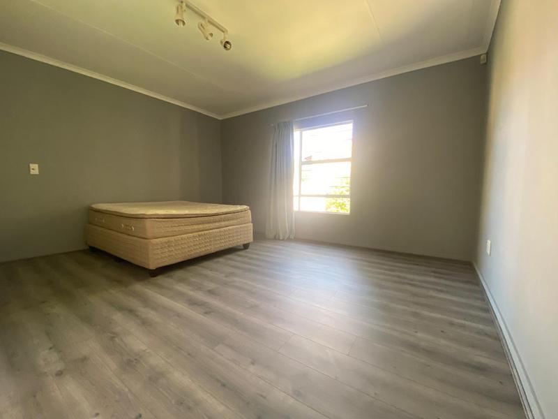 2 Bedroom Property for Sale in Halfway Gardens Gauteng