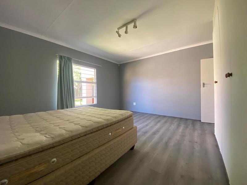 2 Bedroom Property for Sale in Halfway Gardens Gauteng