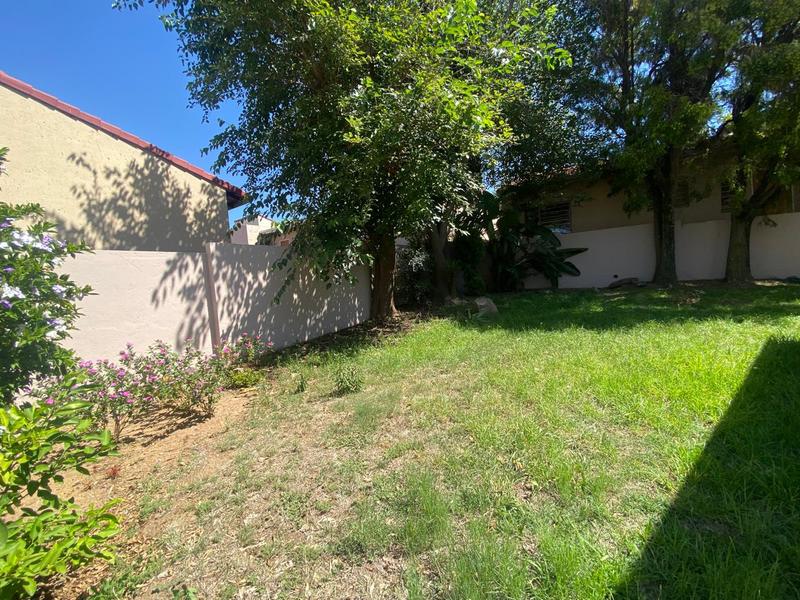 2 Bedroom Property for Sale in Halfway Gardens Gauteng