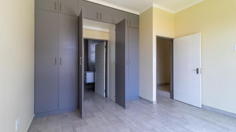 3 Bedroom Property for Sale in Wildtuinpark Gauteng