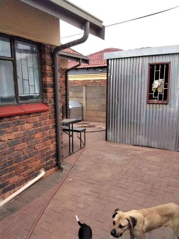 3 Bedroom Property for Sale in Sebokeng Zone 10 Gauteng