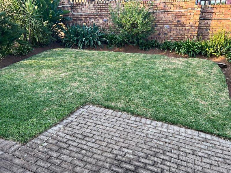 To Let 2 Bedroom Property for Rent in Groblerpark Gauteng