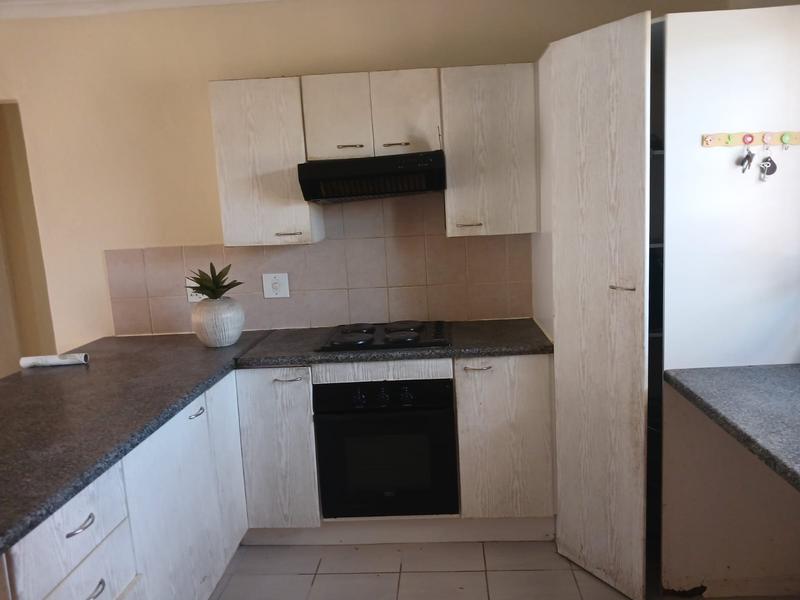 To Let 2 Bedroom Property for Rent in Elandspark Gauteng