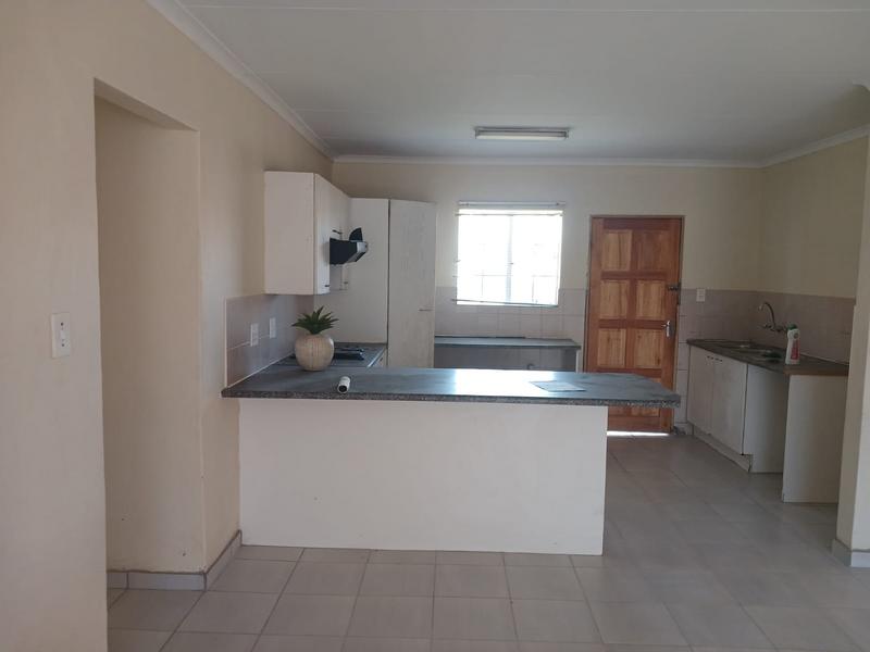 To Let 2 Bedroom Property for Rent in Elandspark Gauteng