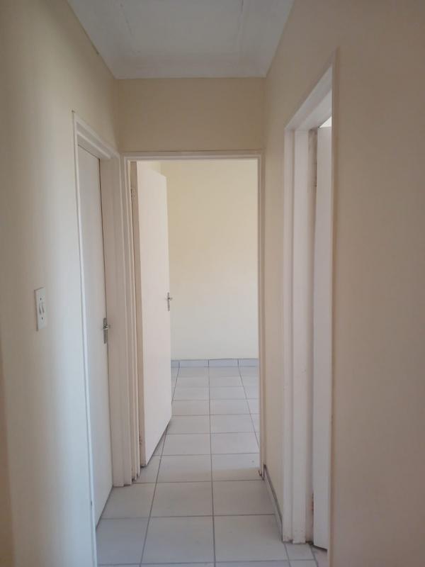 To Let 2 Bedroom Property for Rent in Elandspark Gauteng