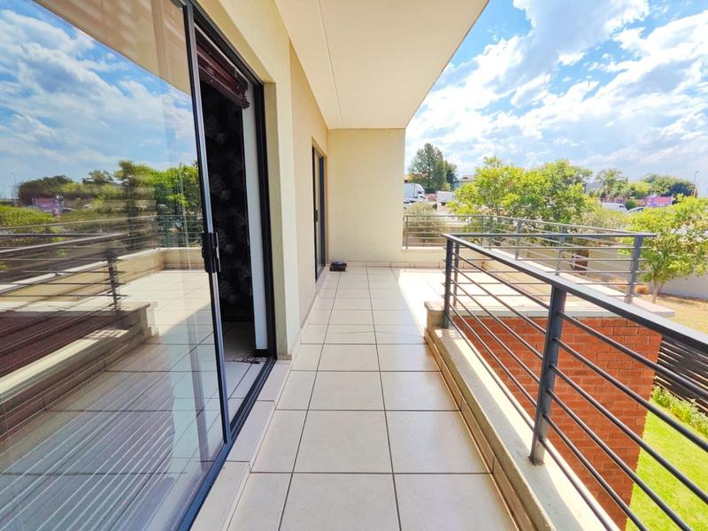 2 Bedroom Property for Sale in Fourways Gauteng