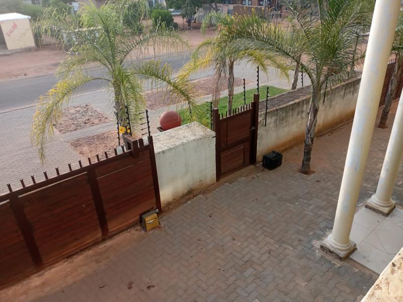 7 Bedroom Property for Sale in Soshanguve Gauteng