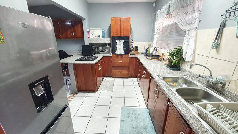 3 Bedroom Property for Sale in Wonderboom Gauteng