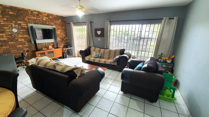 3 Bedroom Property for Sale in Wonderboom Gauteng