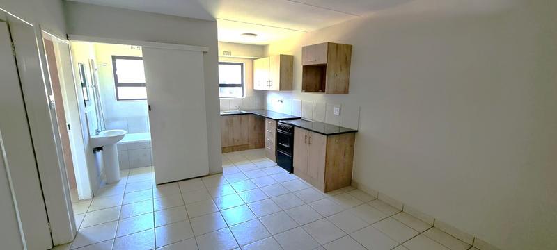 2 Bedroom Property for Sale in Kenleaf Gauteng