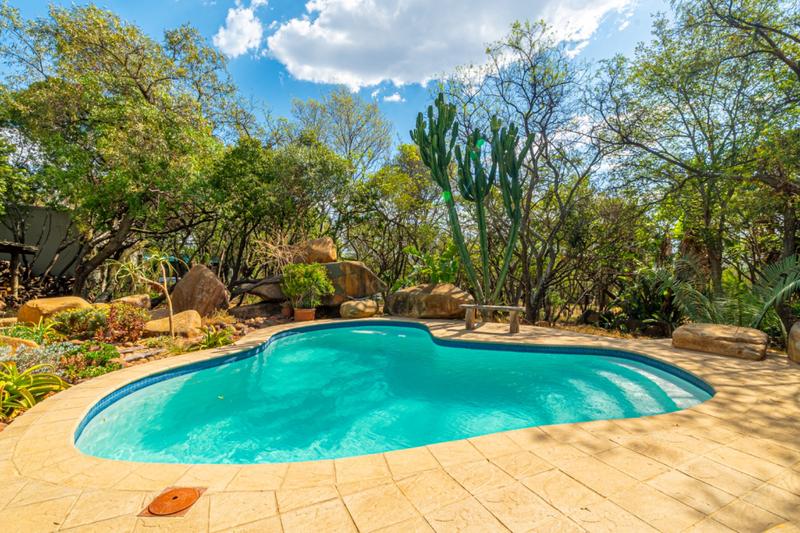 5 Bedroom Property for Sale in Kyalami Ah Gauteng