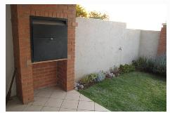 To Let 2 Bedroom Property for Rent in Monavoni Gauteng