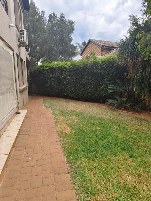 To Let 4 Bedroom Property for Rent in Eldo Manor Gauteng