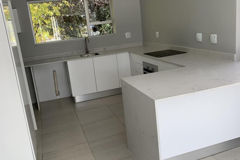 To Let 2 Bedroom Property for Rent in Bedfordview Gauteng