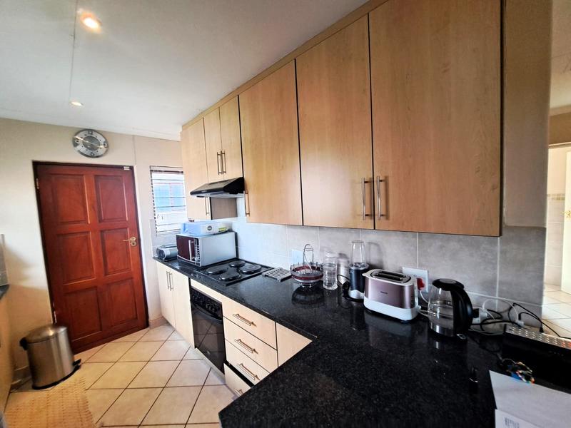 To Let 2 Bedroom Property for Rent in Thatchfield Gauteng