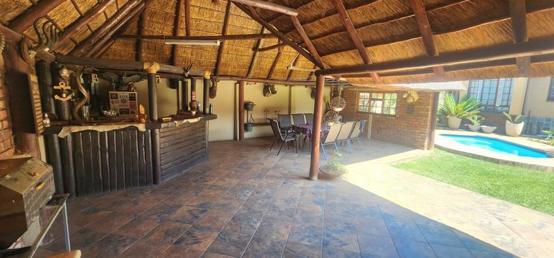 3 Bedroom Property for Sale in Mountain View Gauteng