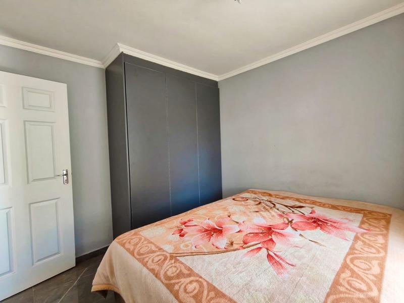 To Let 2 Bedroom Property for Rent in Norscot Gauteng