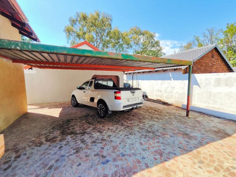 To Let 2 Bedroom Property for Rent in Norscot Gauteng