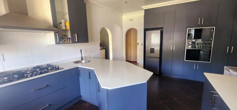 3 Bedroom Property for Sale in Elspark Gauteng