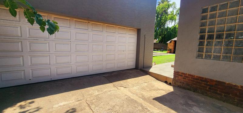 3 Bedroom Property for Sale in Elspark Gauteng