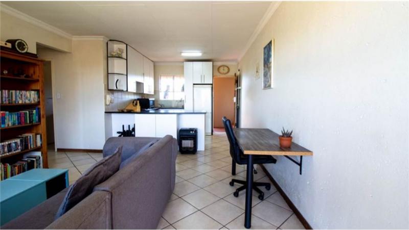 To Let 2 Bedroom Property for Rent in Heuweloord Gauteng