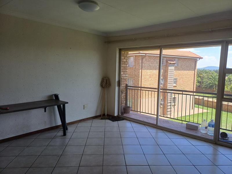 To Let 2 Bedroom Property for Rent in Heuweloord Gauteng