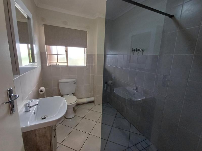 To Let 2 Bedroom Property for Rent in Heuweloord Gauteng