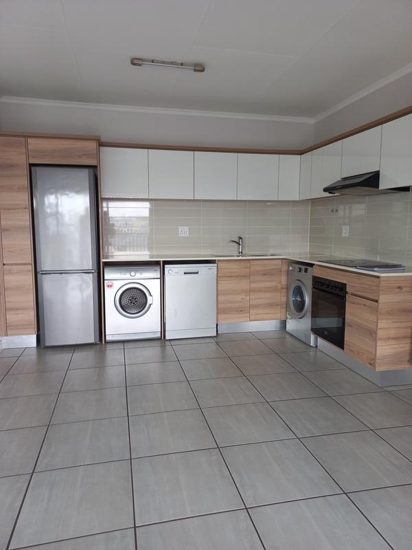 To Let 1 Bedroom Property for Rent in Waterfall Gauteng