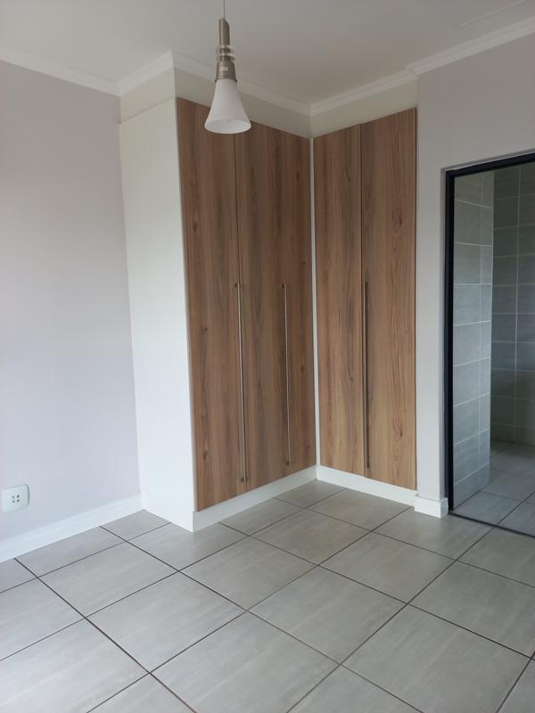 To Let 1 Bedroom Property for Rent in Waterfall Gauteng