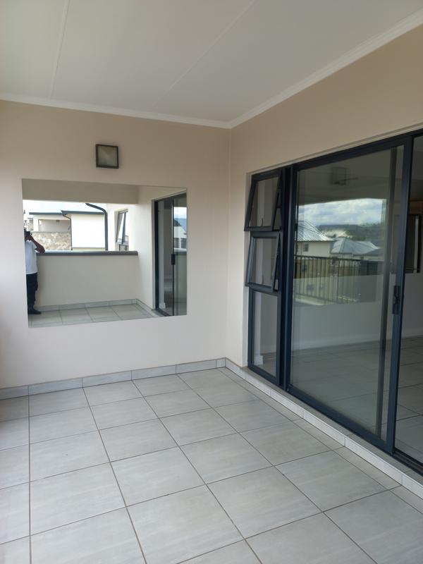 To Let 1 Bedroom Property for Rent in Waterfall Gauteng