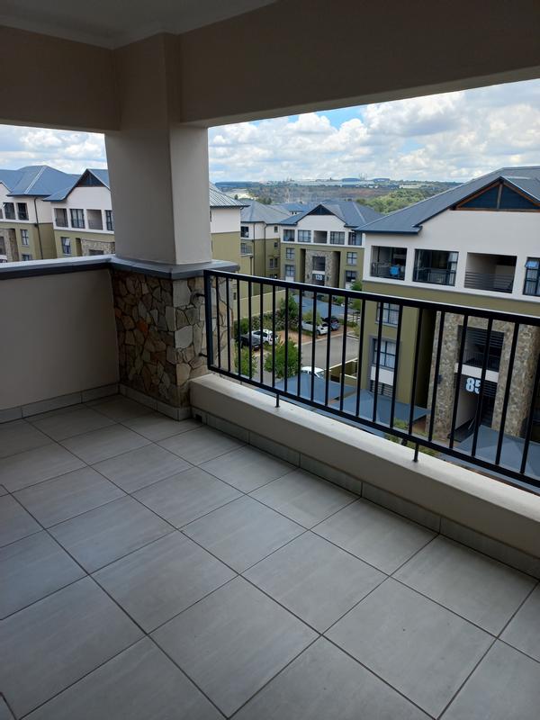 To Let 1 Bedroom Property for Rent in Waterfall Gauteng