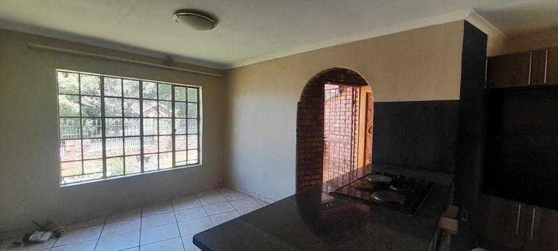 To Let 4 Bedroom Property for Rent in The Reeds Gauteng