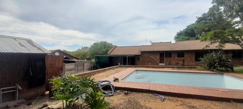 To Let 4 Bedroom Property for Rent in The Reeds Gauteng