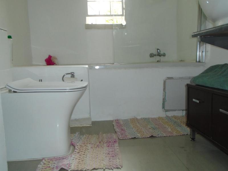 2 Bedroom Property for Sale in Westdene Gauteng