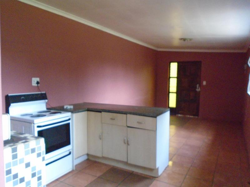 2 Bedroom Property for Sale in Westdene Gauteng