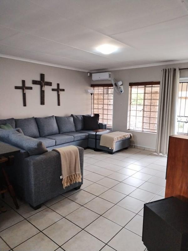 3 Bedroom Property for Sale in Annlin Gauteng