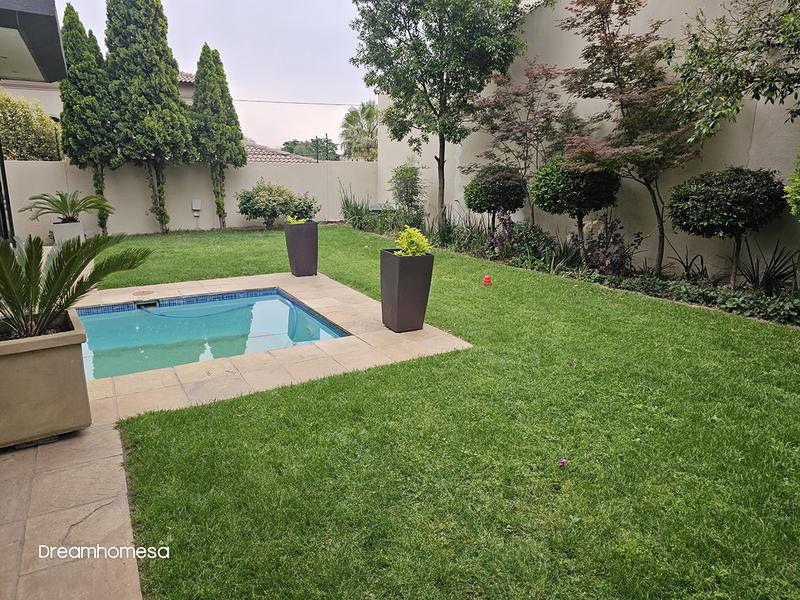 To Let 3 Bedroom Property for Rent in Bryanston Gauteng