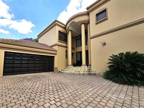 To Let 4 Bedroom Property for Rent in Morningside Gauteng