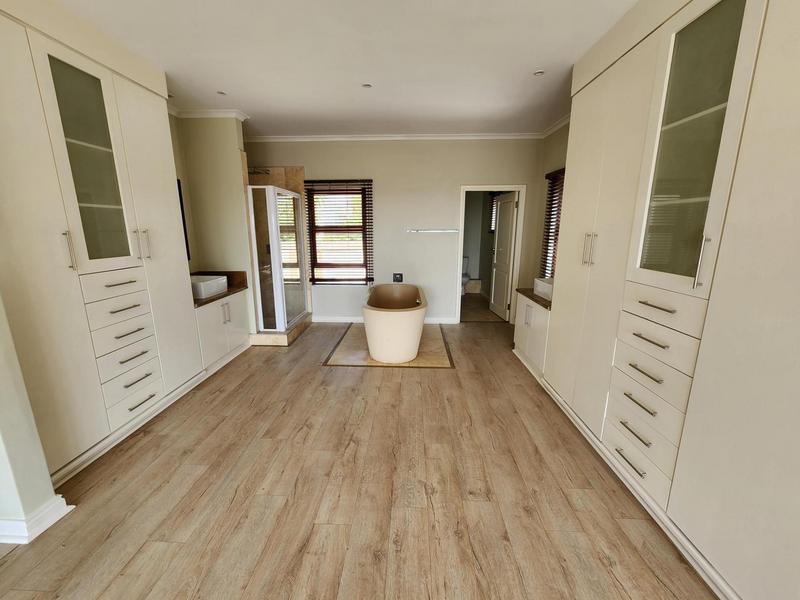 20 Bedroom Property for Sale in Waterkloof Ridge Gauteng