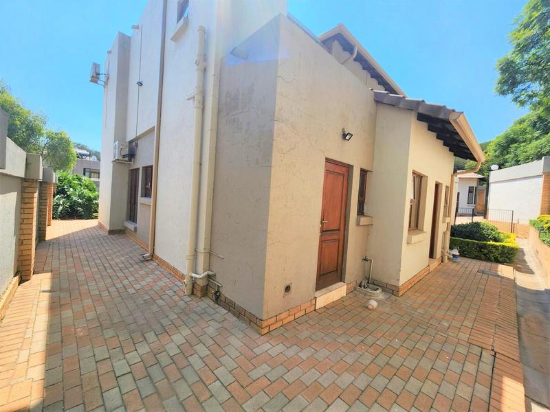 20 Bedroom Property for Sale in Waterkloof Ridge Gauteng