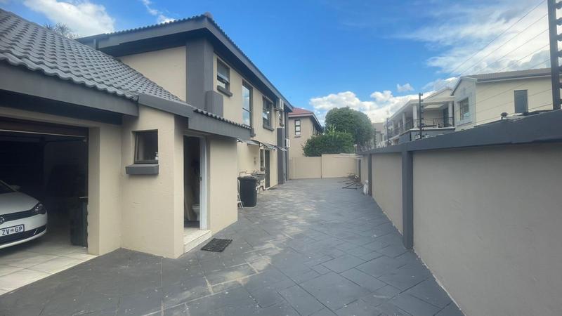 To Let 4 Bedroom Property for Rent in Eldo Manor Gauteng