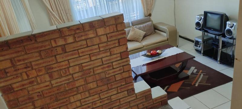 4 Bedroom Property for Sale in Eldorado Park Gauteng