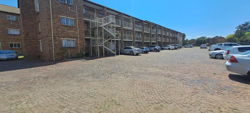 2 Bedroom Property for Sale in Elspark Gauteng