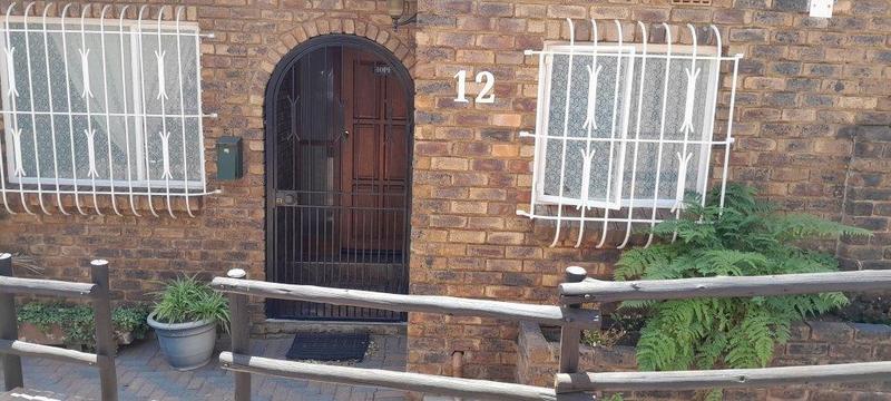 To Let 2 Bedroom Property for Rent in Primrose Hill Gauteng