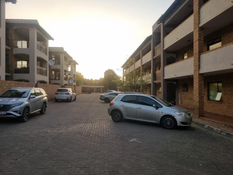 To Let 3 Bedroom Property for Rent in Erand Gardens Gauteng