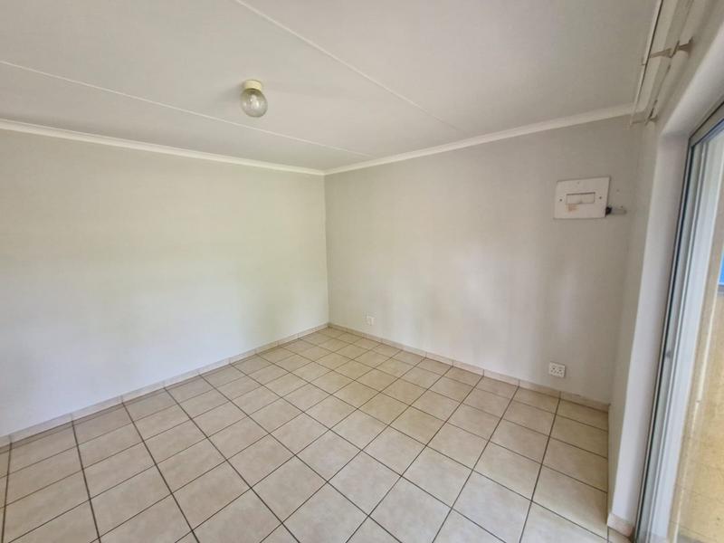 To Let 2 Bedroom Property for Rent in Mnandi Gauteng