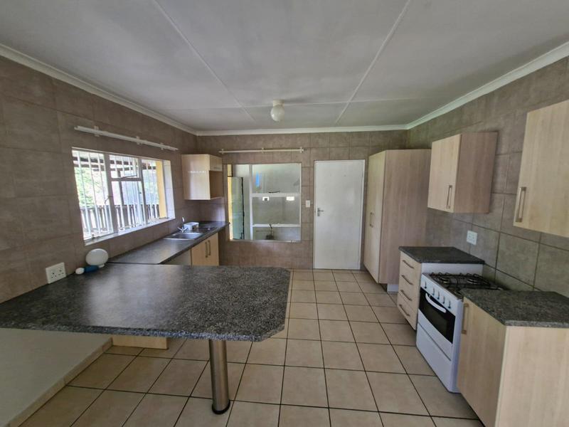 To Let 2 Bedroom Property for Rent in Mnandi Gauteng