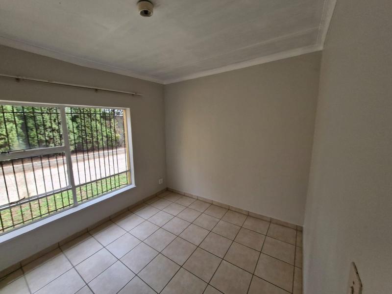 To Let 2 Bedroom Property for Rent in Mnandi Gauteng